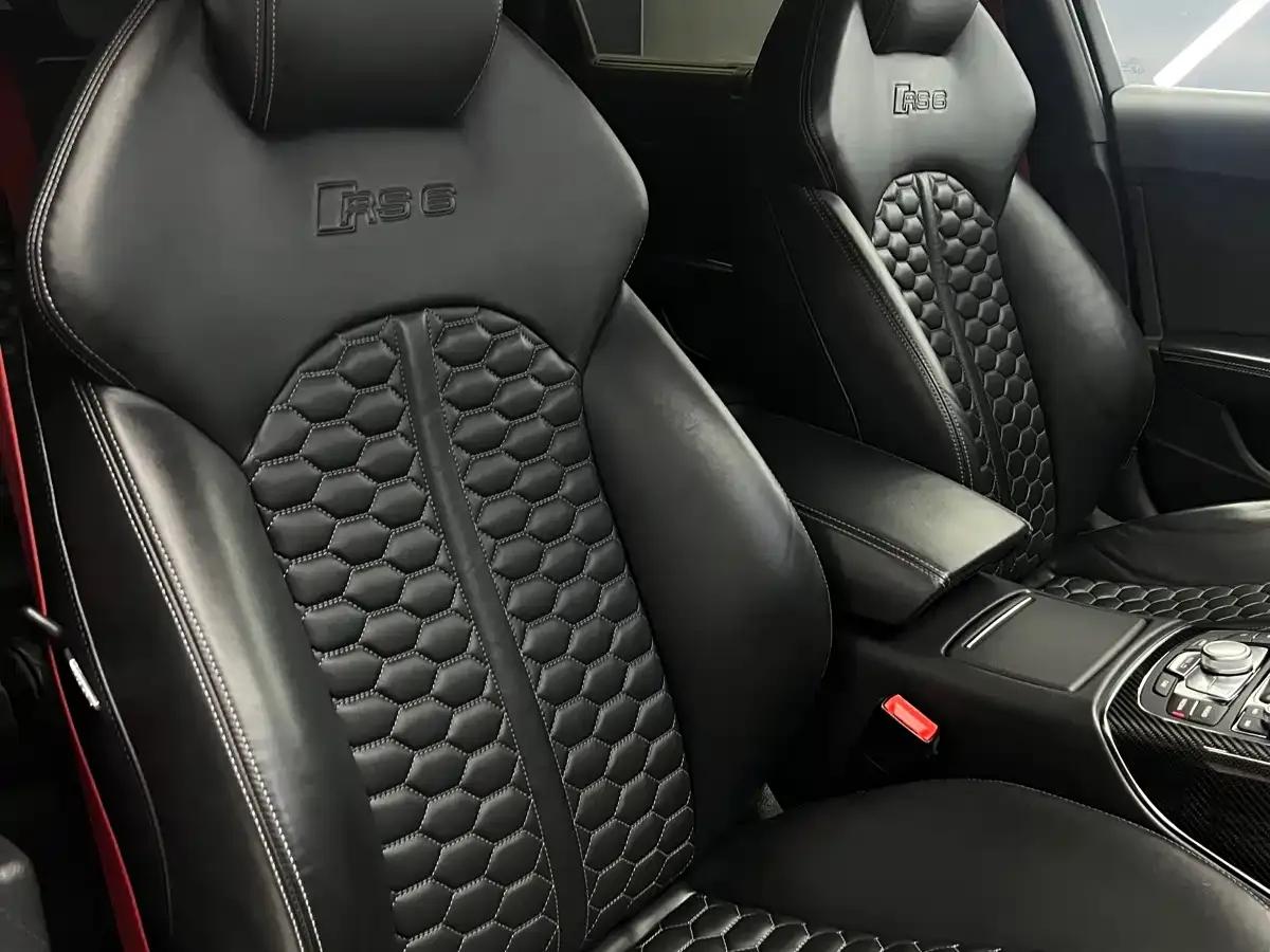 2016 Audi RS 6 4.0T Avant — миниатюра 19