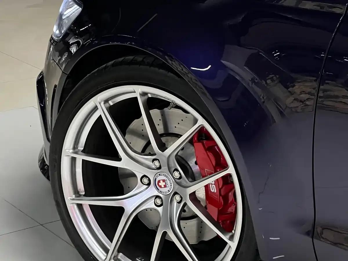 2016 Audi RS 6 4.0T Avant — миниатюра 33