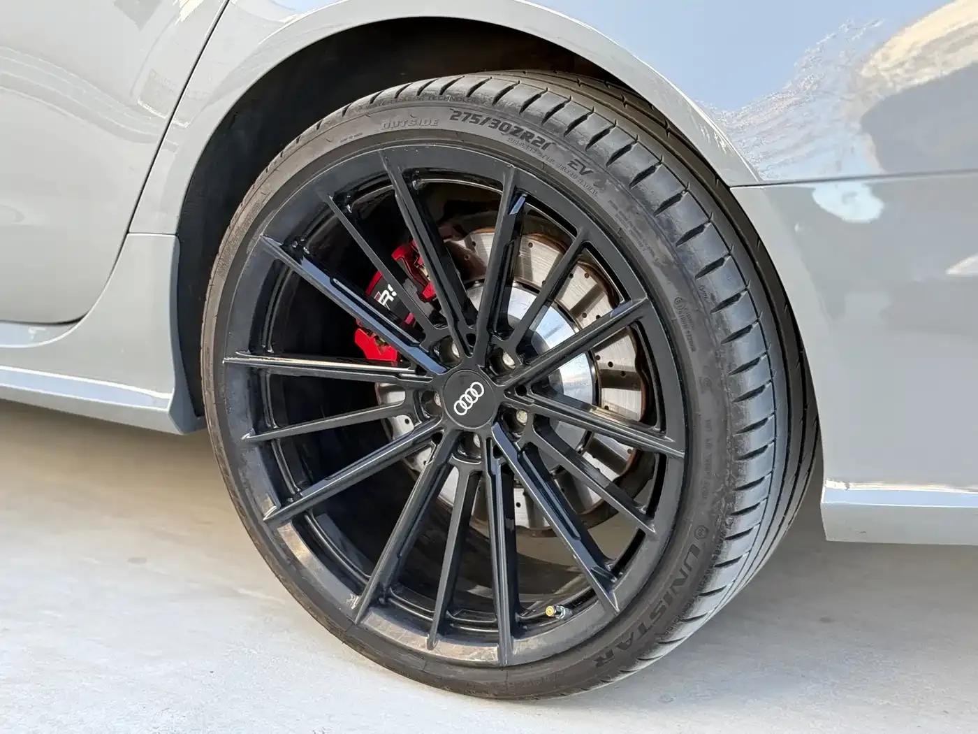 2016 Audi RS 6 4.0T Avant — миниатюра 9