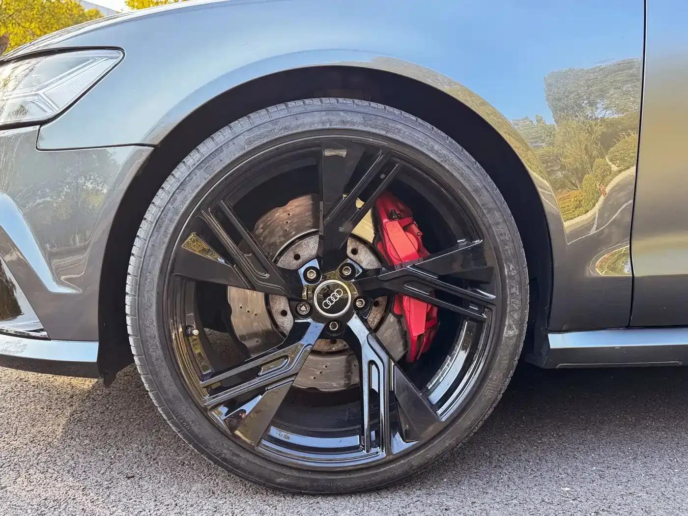 2016 Audi RS 6 4.0T Avant — миниатюра 11