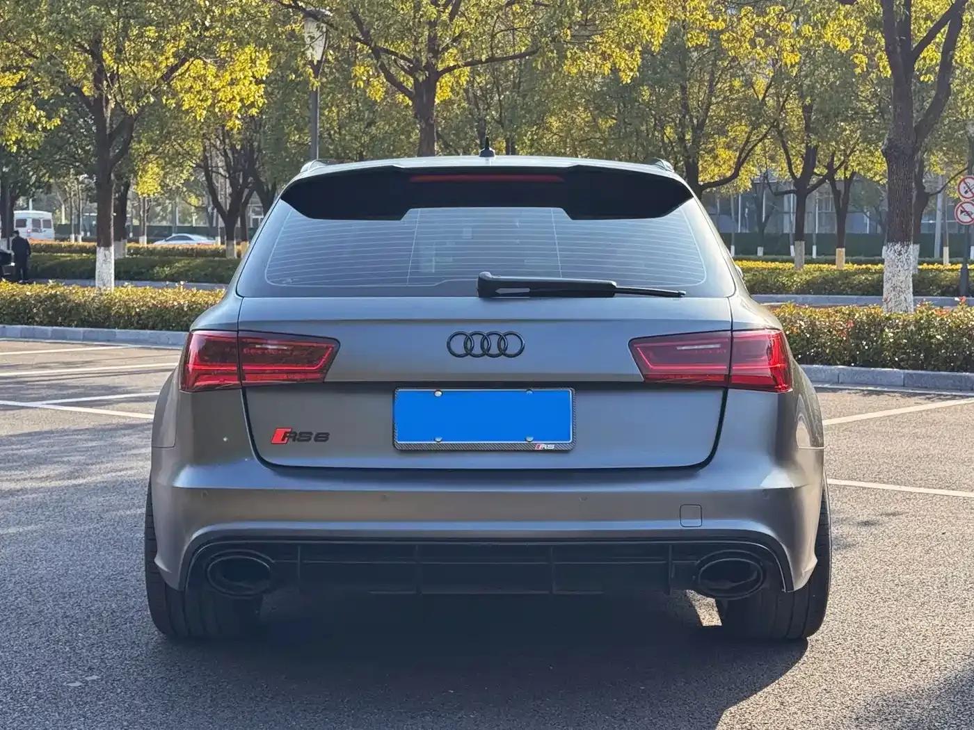 2016 Audi RS 6 4.0T Avant — миниатюра 5