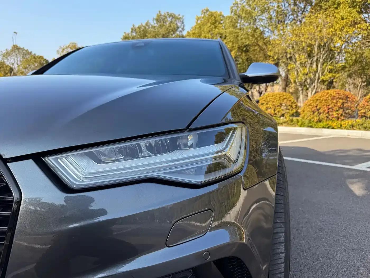 2016 Audi RS 6 4.0T Avant — миниатюра 9