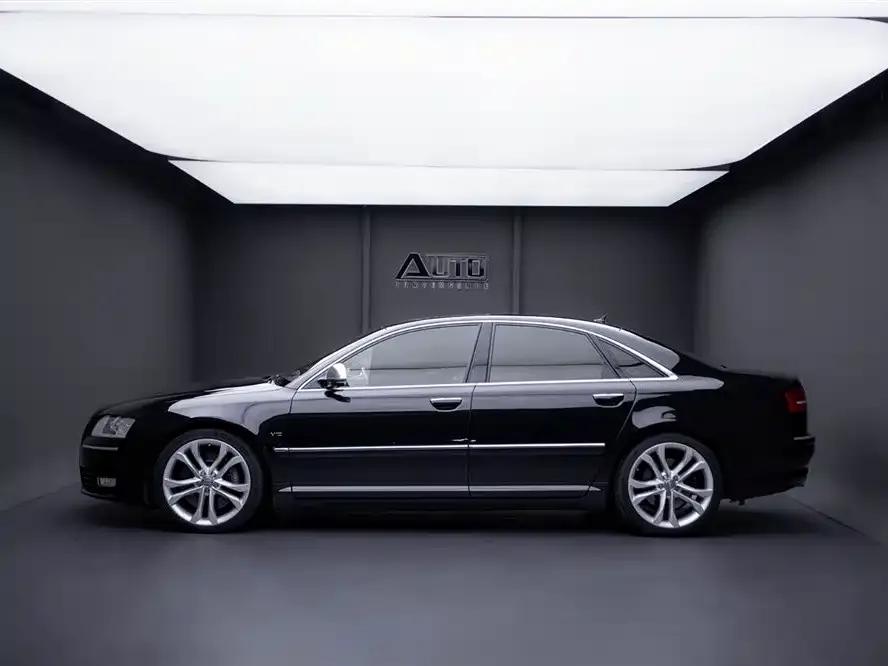 2009 Audi S8 5.2 FSI quattro — миниатюра 3