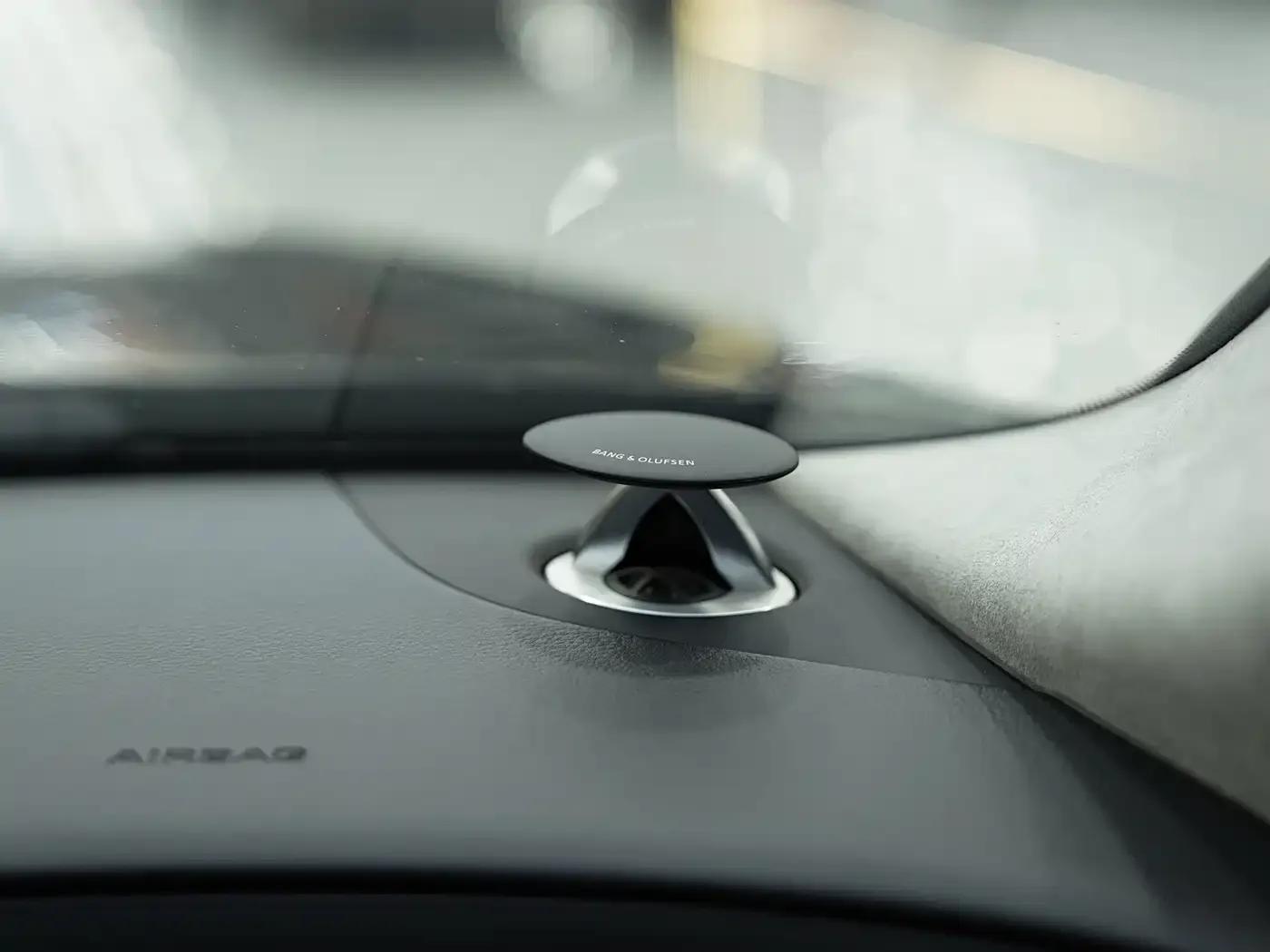 2013 Audi S8 4.0TFSI quattro — миниатюра 13