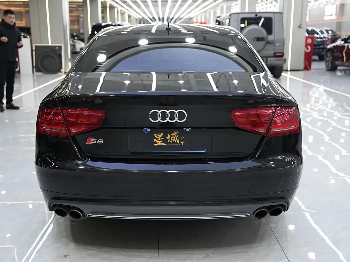 2013 Audi S8 4.0TFSI quattro — миниатюра 4