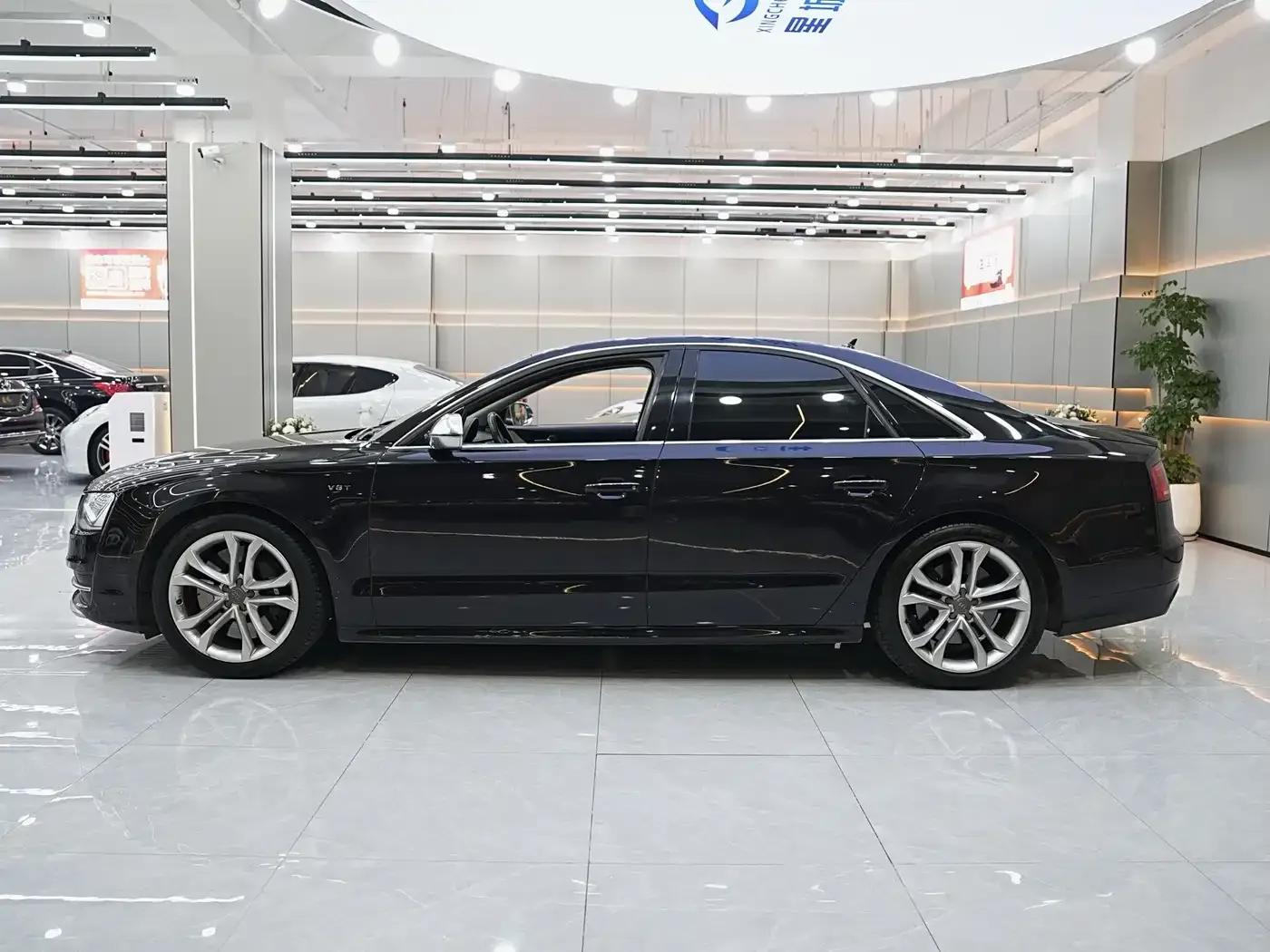 2013 Audi S8 4.0TFSI quattro — миниатюра 7