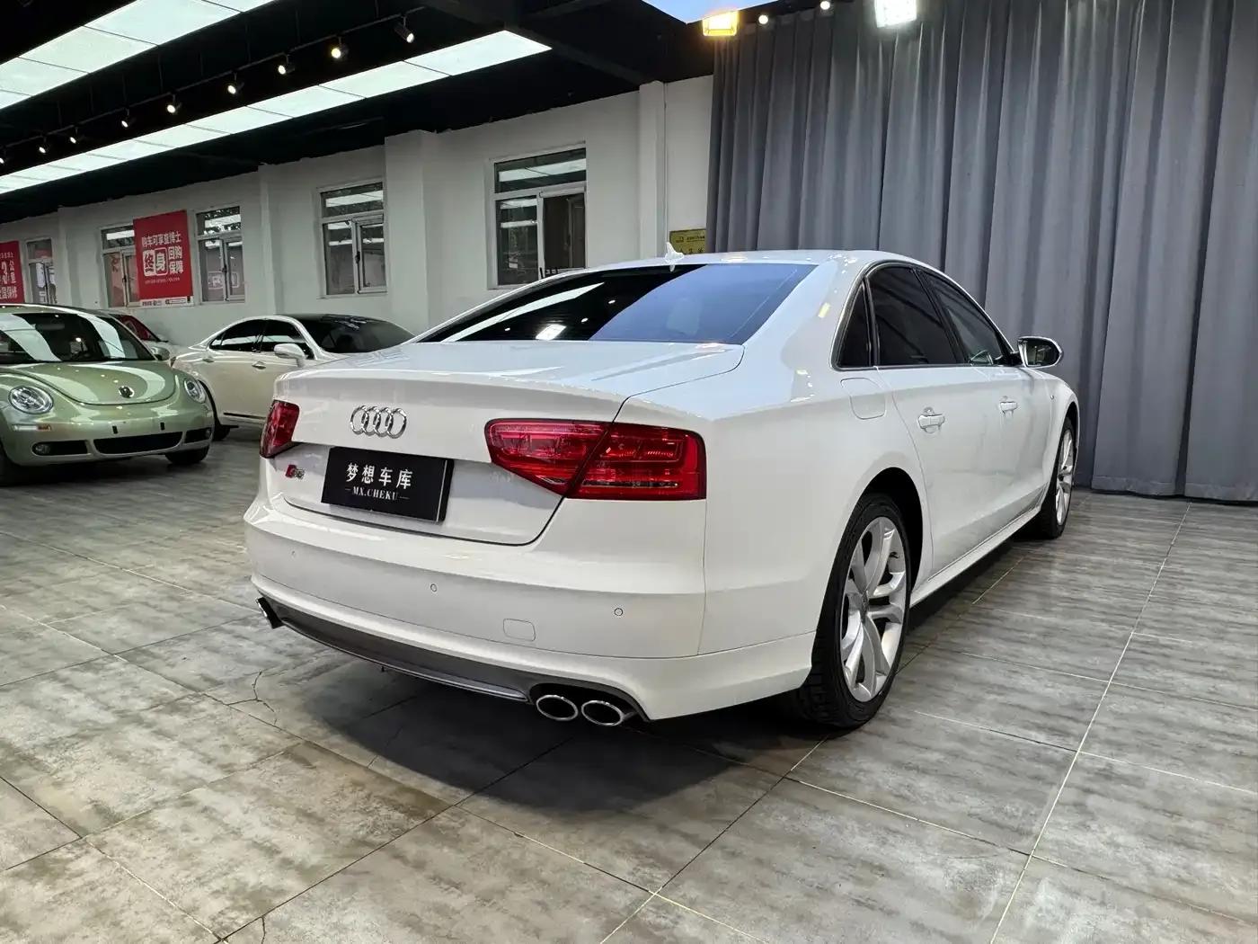 2014 Audi S8 4.0TFSI quattro — миниатюра 6