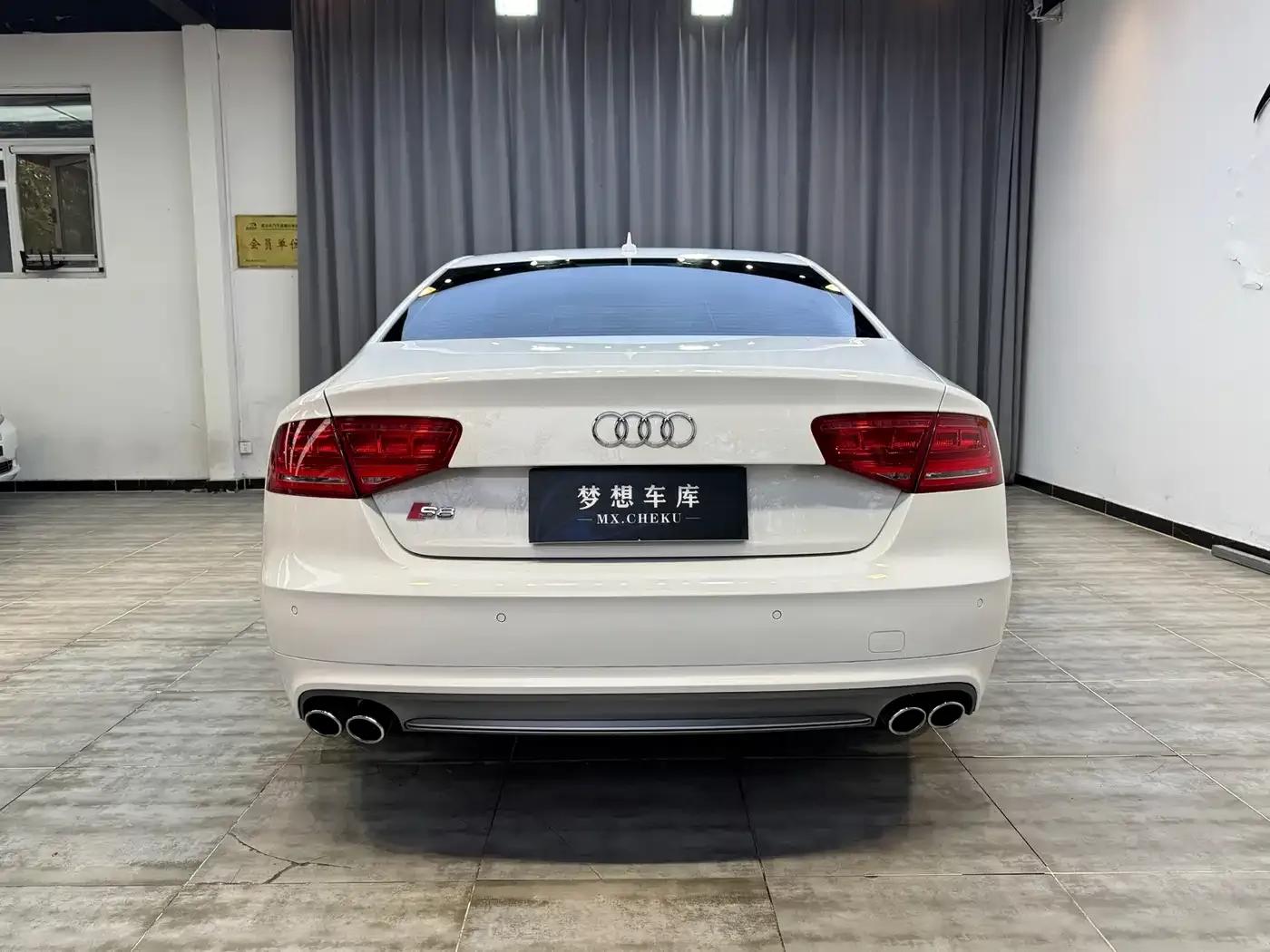 2014 Audi S8 4.0TFSI quattro — миниатюра 7