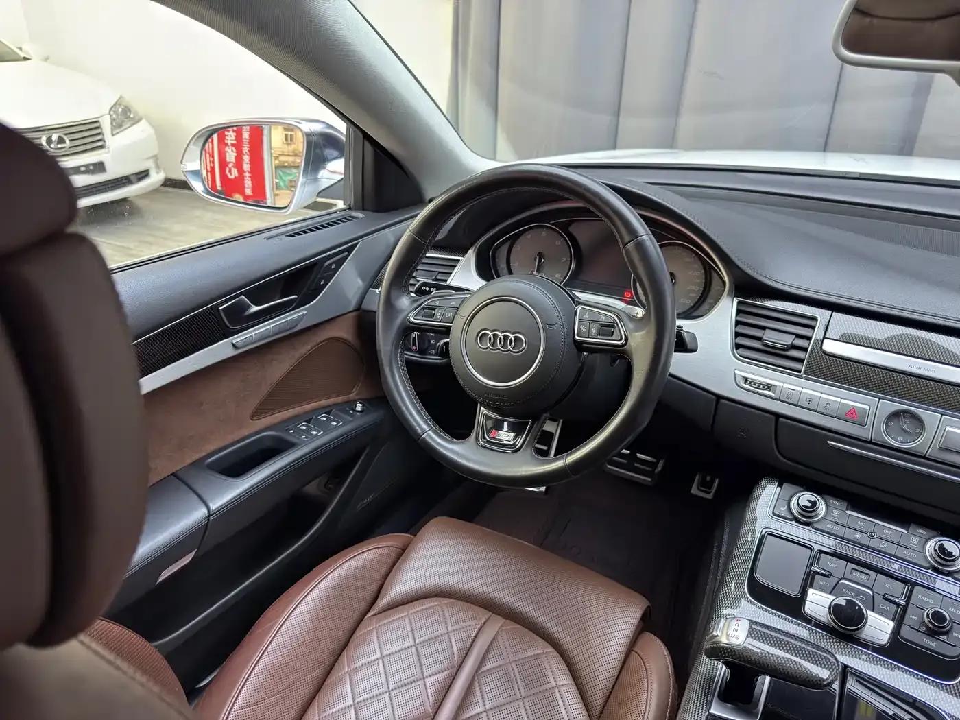 2014 Audi S8 4.0TFSI quattro — миниатюра 9