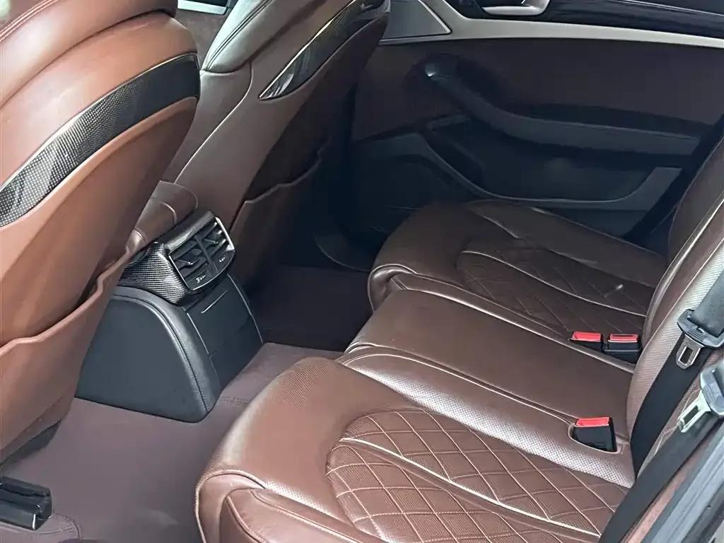 2013 Audi S8 4.0TFSI quattro — миниатюра 5