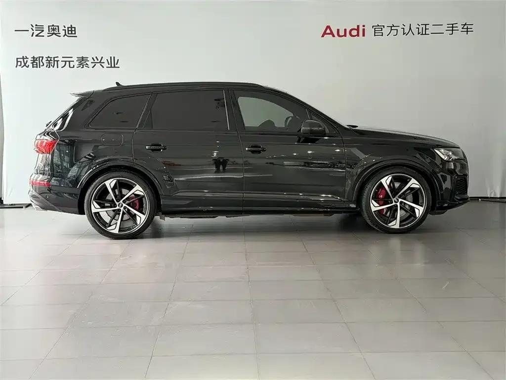Audi SQ7 2024 4.0 TFSI Dark Knight Edition — миниатюра 3