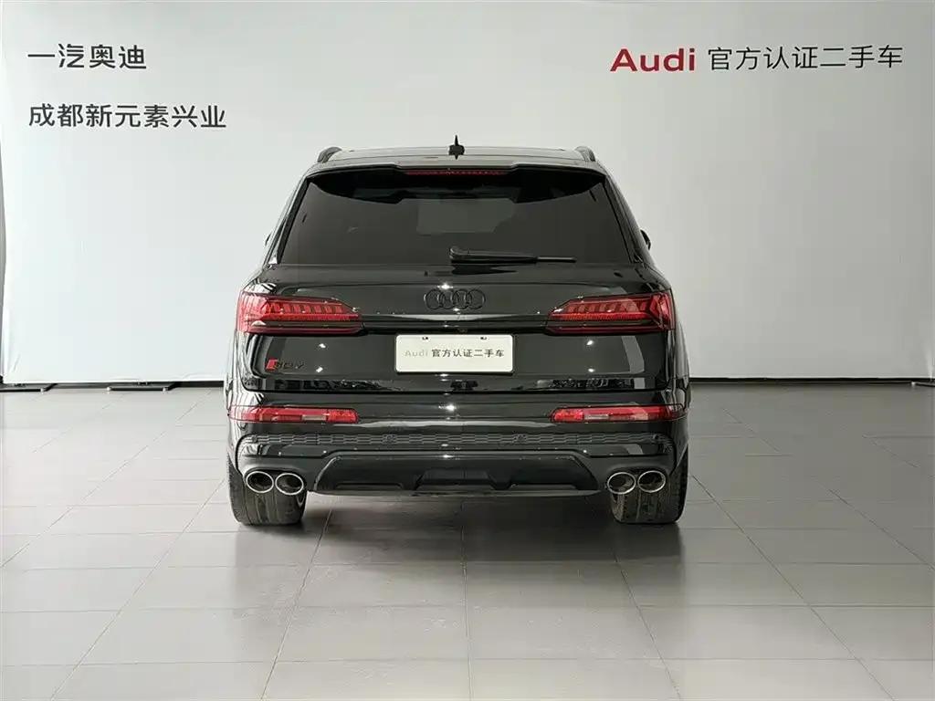 Audi SQ7 2024 4.0 TFSI Dark Knight Edition — миниатюра 5