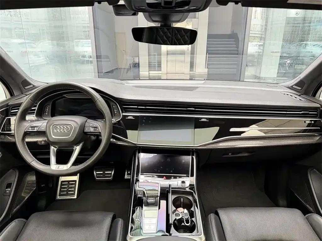 Audi SQ7 2024 4.0 TFSI Dark Knight Edition — миниатюра 6