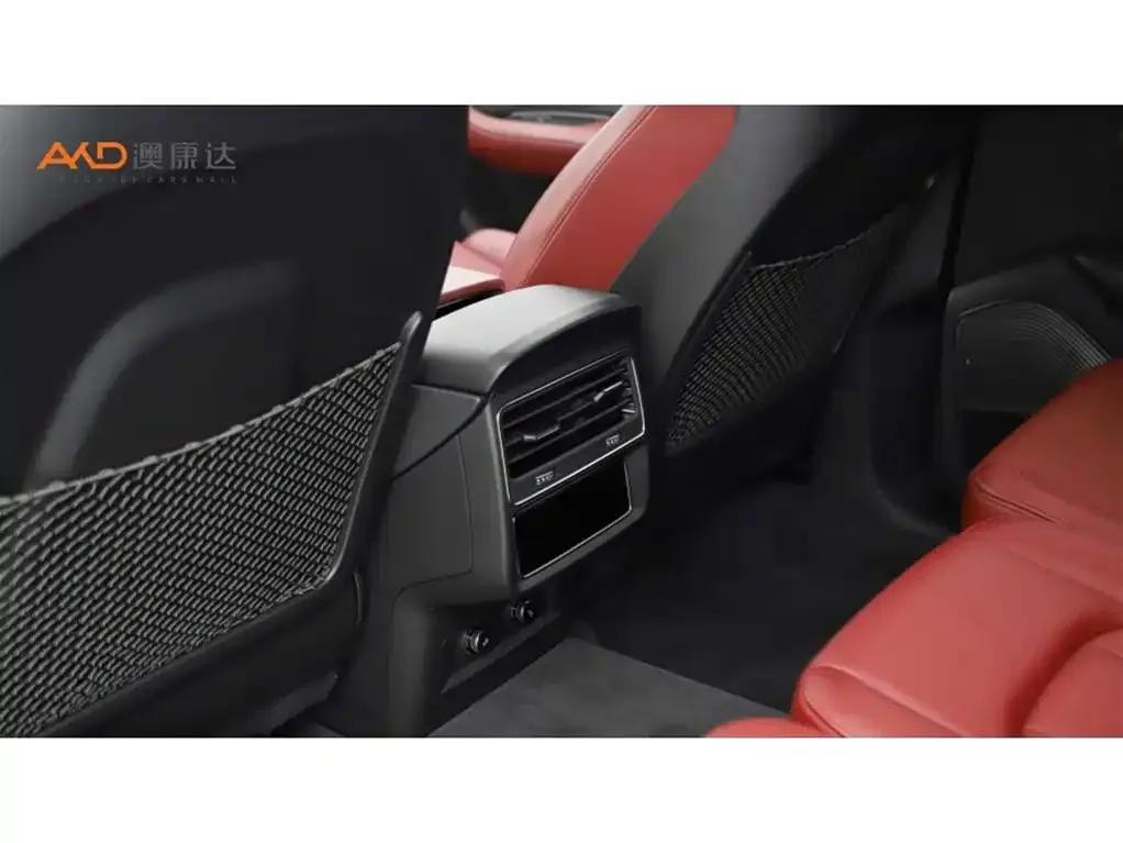 Audi SQ7/4.0T/2024/4.0TFSI Dark Knight Edition — миниатюра 9
