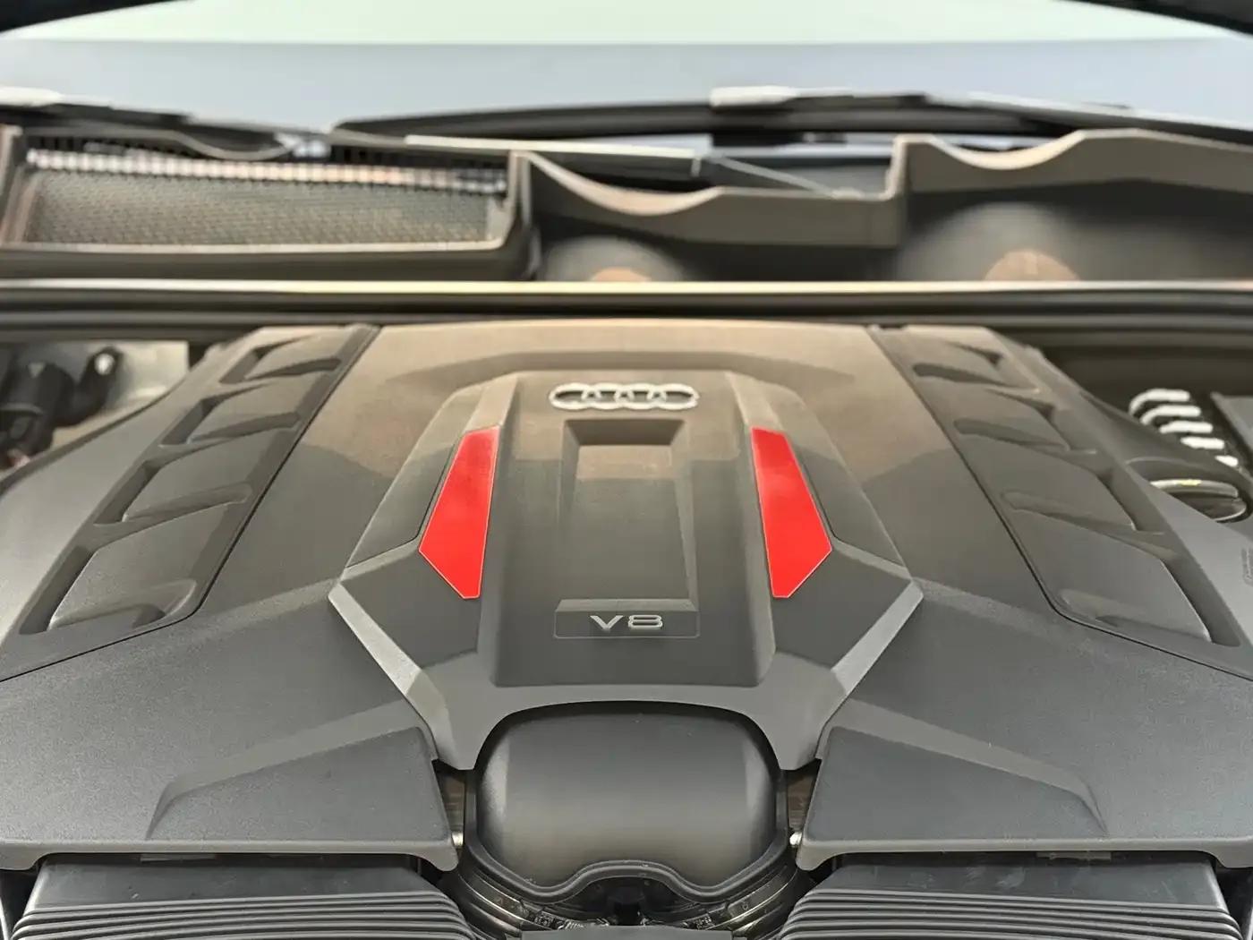 Audi SQ7 2024 4.0 TFSI — миниатюра 12