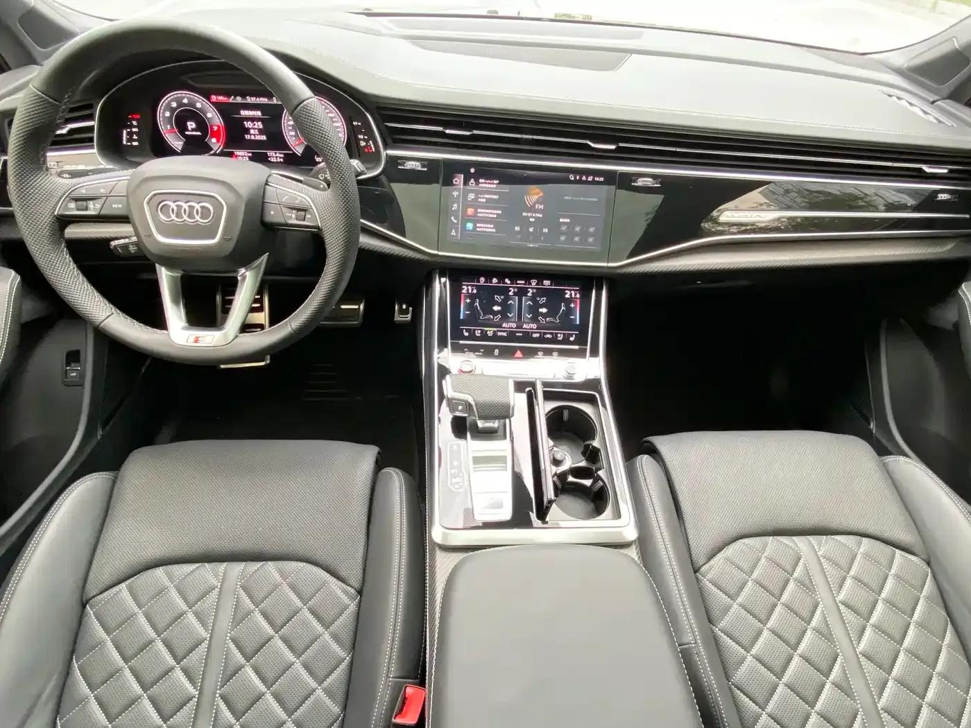 Audi SQ7 2024 4.0 TFSI — миниатюра 21