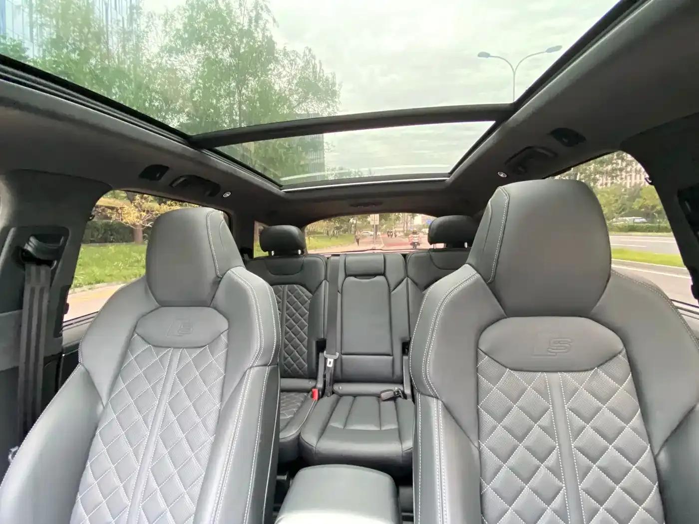 Audi SQ7 2024 4.0 TFSI — миниатюра 26