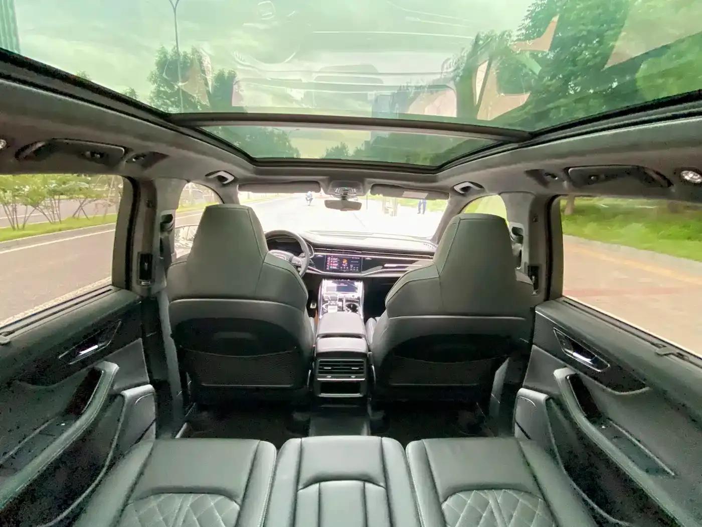 Audi SQ7 2024 4.0 TFSI — миниатюра 8