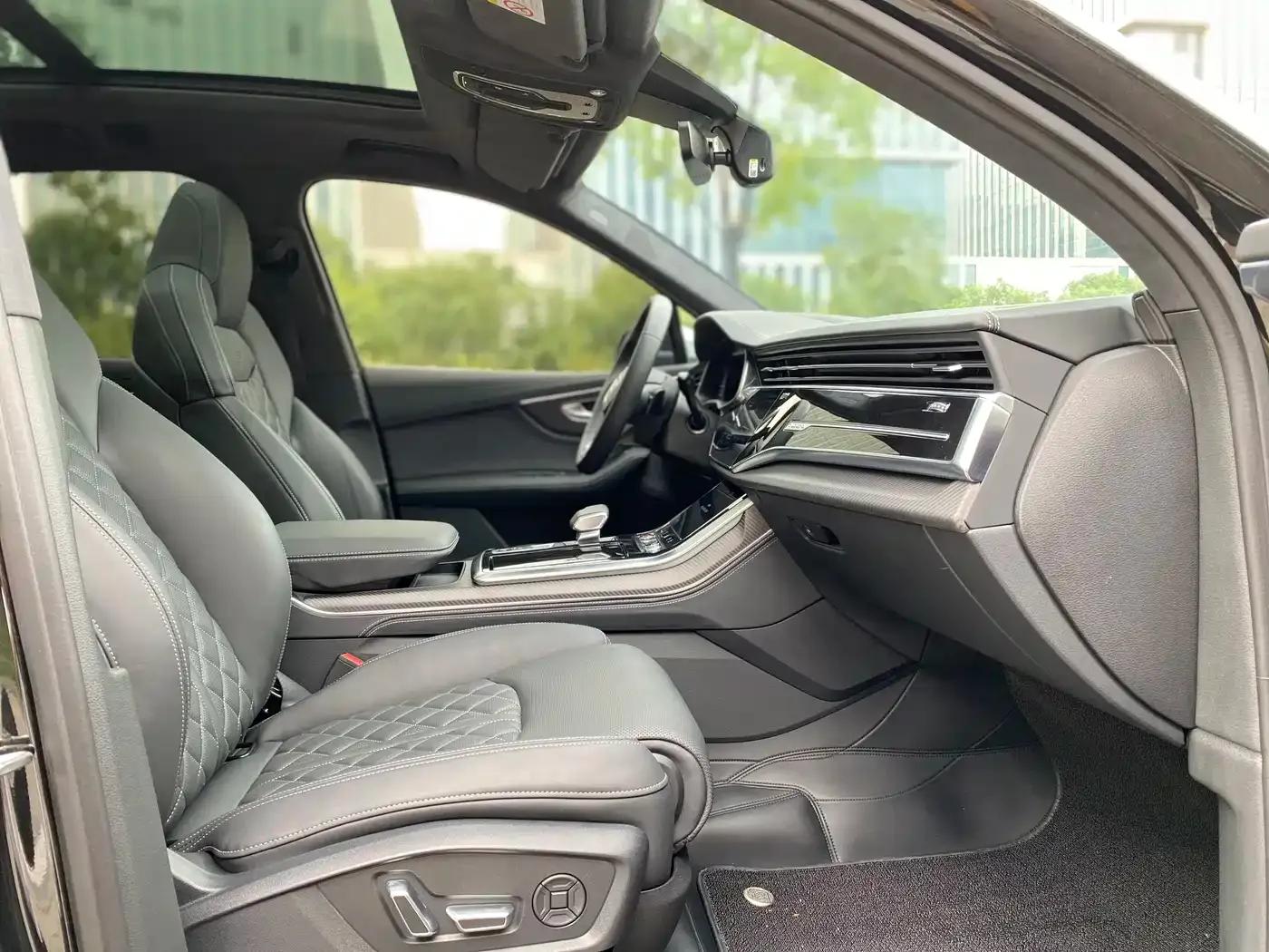 Audi SQ7 2024 4.0 TFSI — миниатюра 10