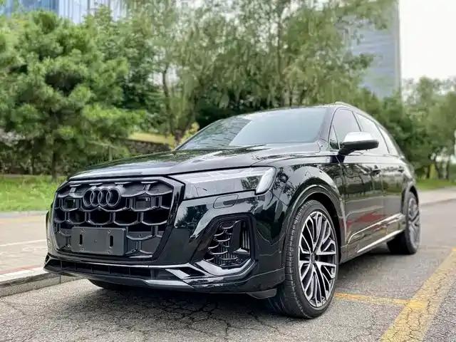 Audi SQ7 2024 4.0 TFSI