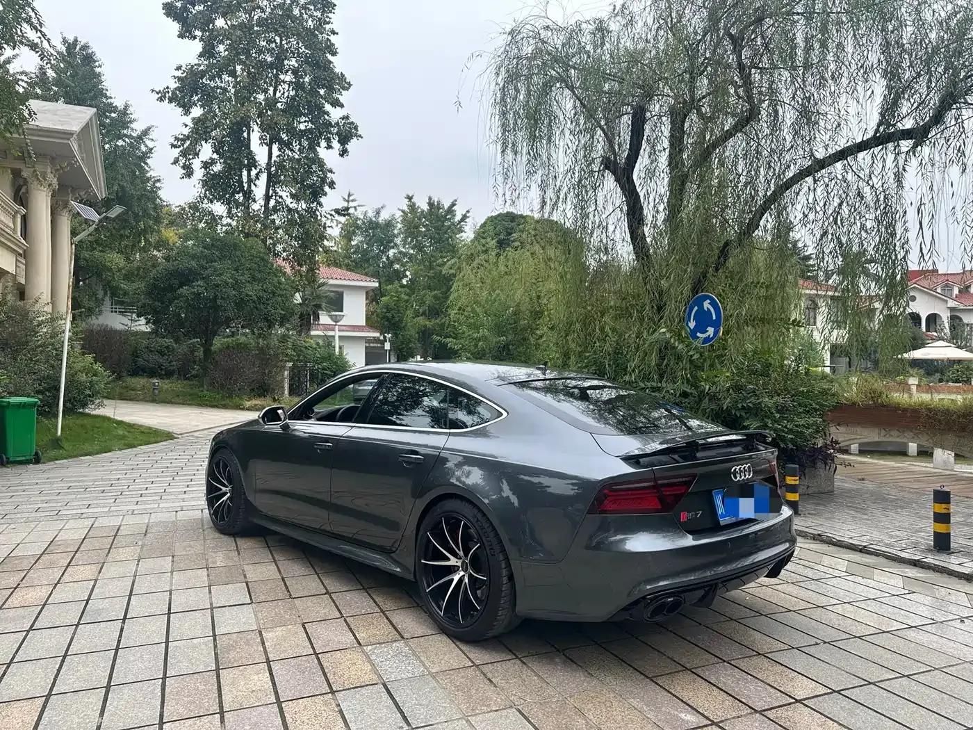 2014 Audi RS 7 RS 7 4.0T Sportback — миниатюра 6