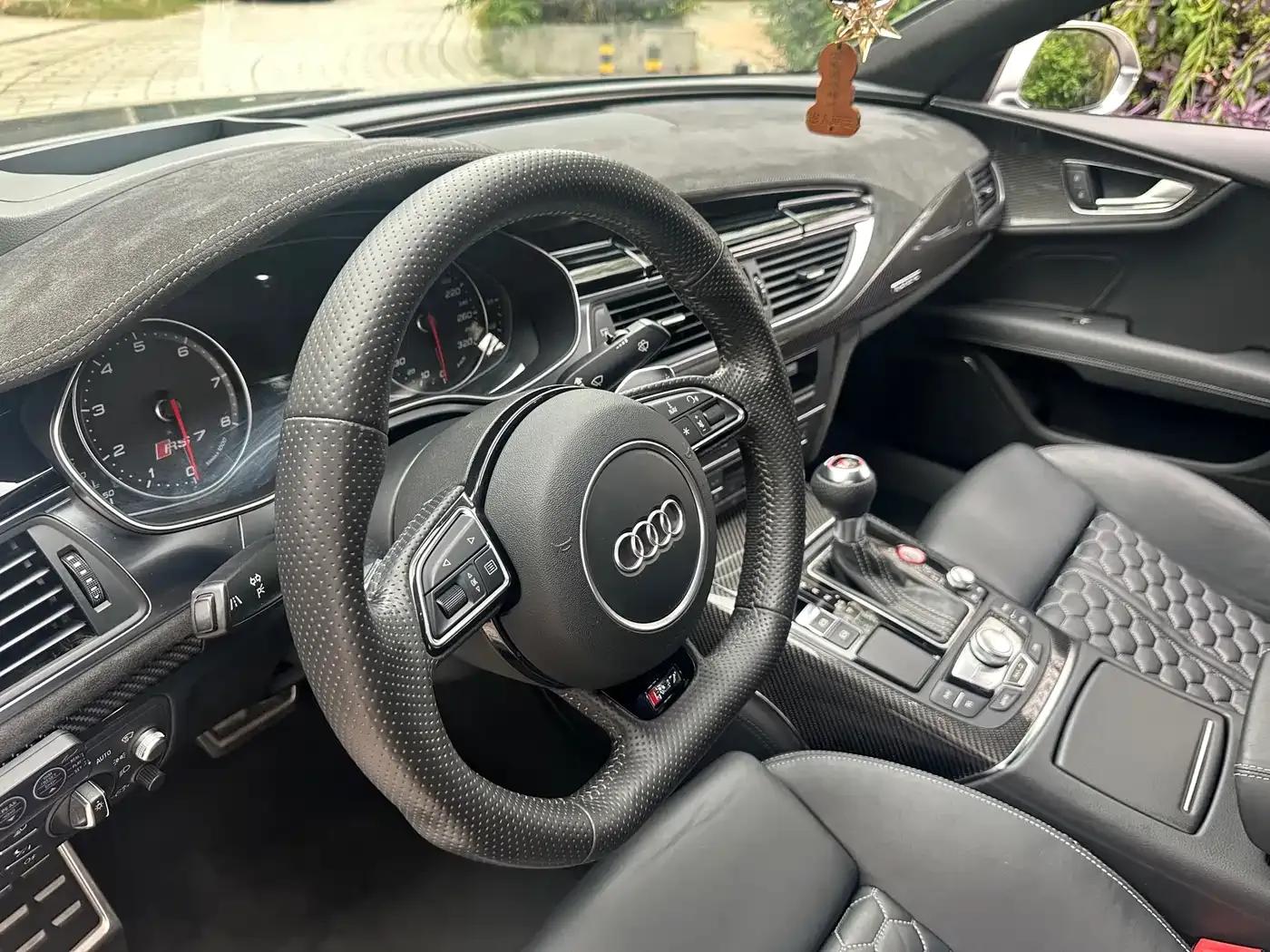 2014 Audi RS 7 RS 7 4.0T Sportback — миниатюра 10