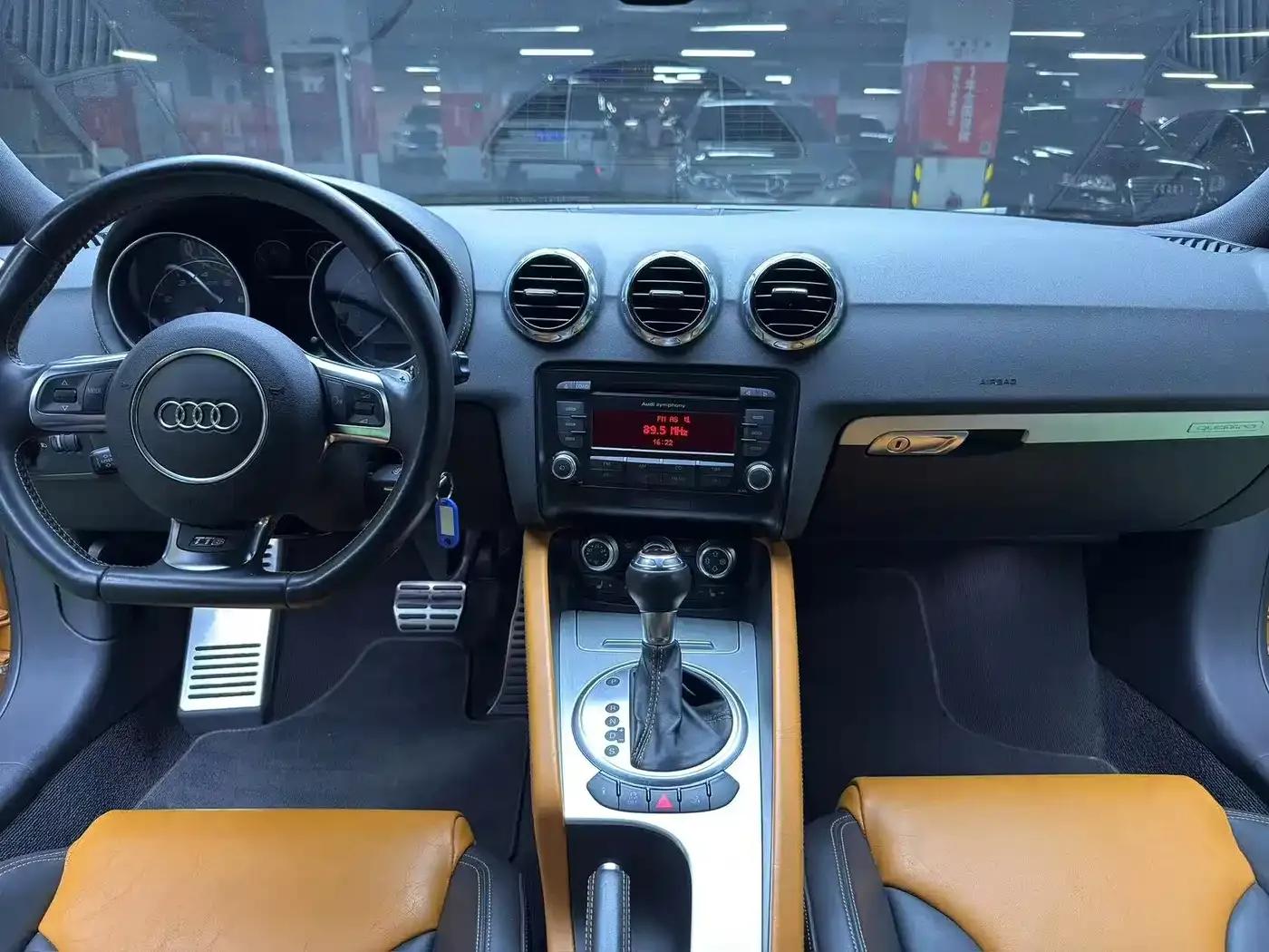 2013 Audi TTS Coupe 2.0TFSI quattro — миниатюра 13