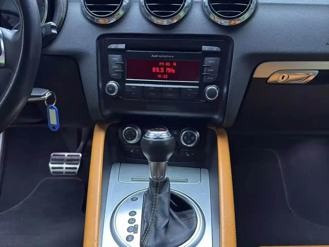 2013 Audi TTS Coupe 2.0TFSI quattro — миниатюра 14