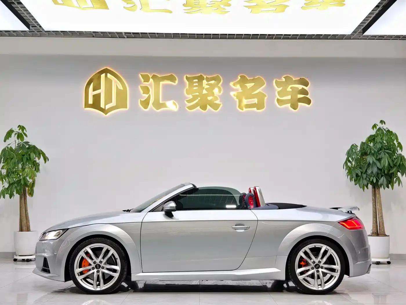 2016 Audi TTS Roadster 2.0TFSI quattro — миниатюра 16