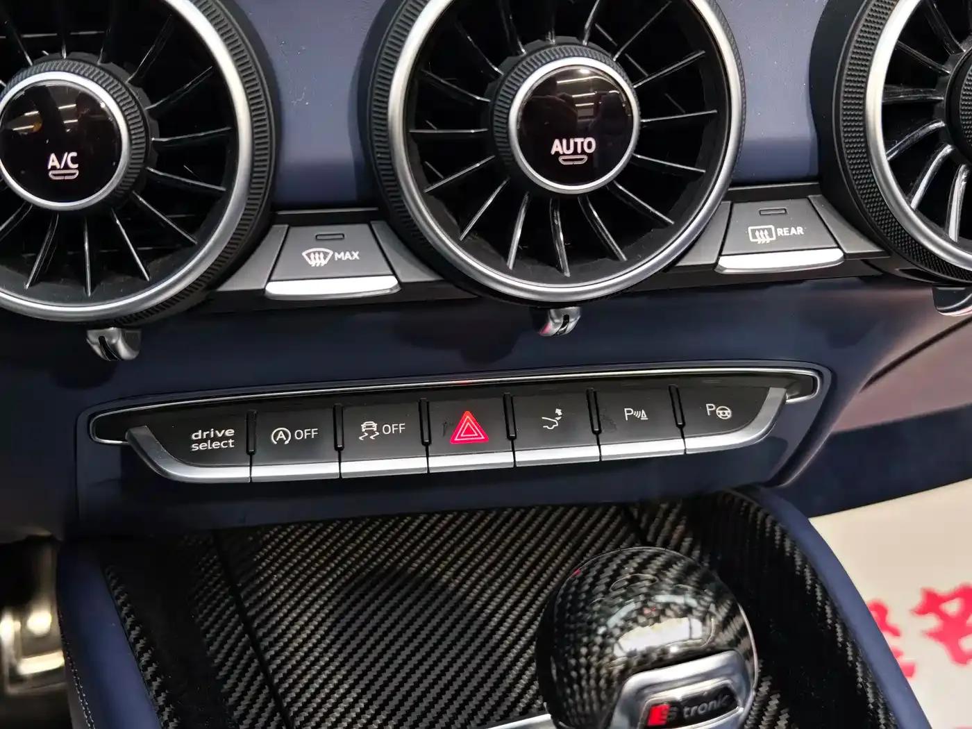 2016 Audi TTS Roadster 2.0TFSI quattro — миниатюра 36