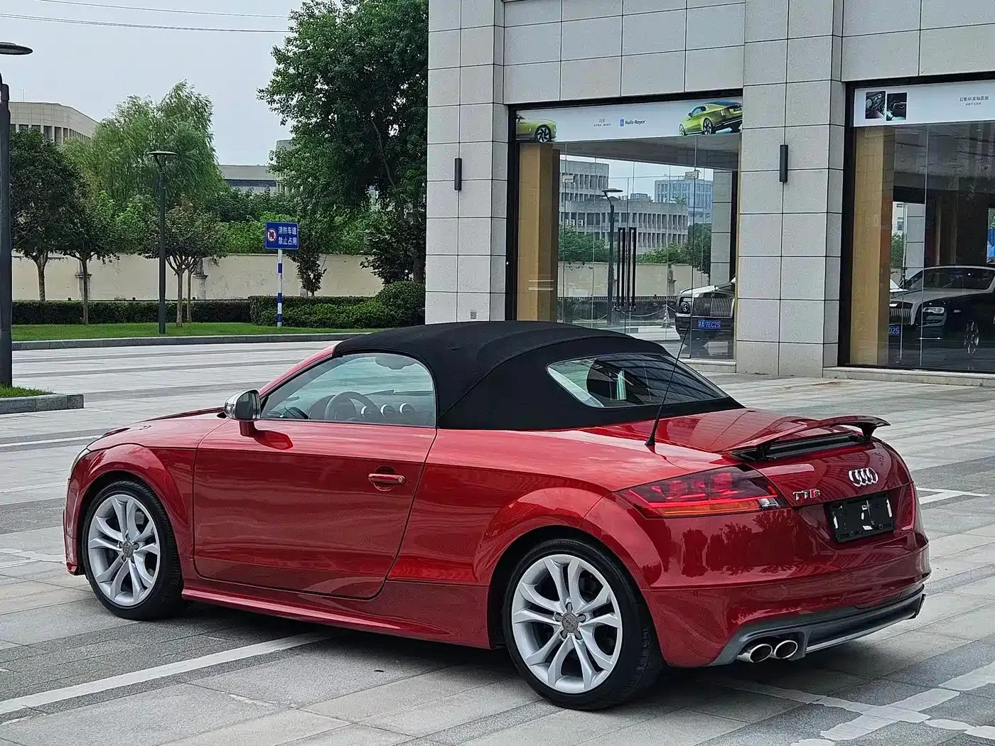 2013 Audi TTS Roadster 2.0TFSI quattro — миниатюра 11