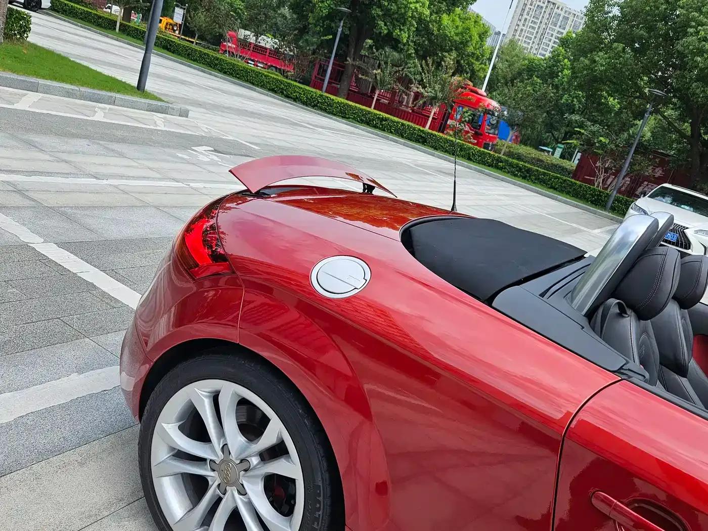 2013 Audi TTS Roadster 2.0TFSI quattro — миниатюра 13