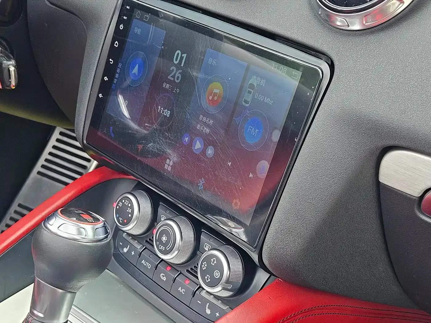 2013 Audi TTS Roadster 2.0TFSI quattro — миниатюра 18