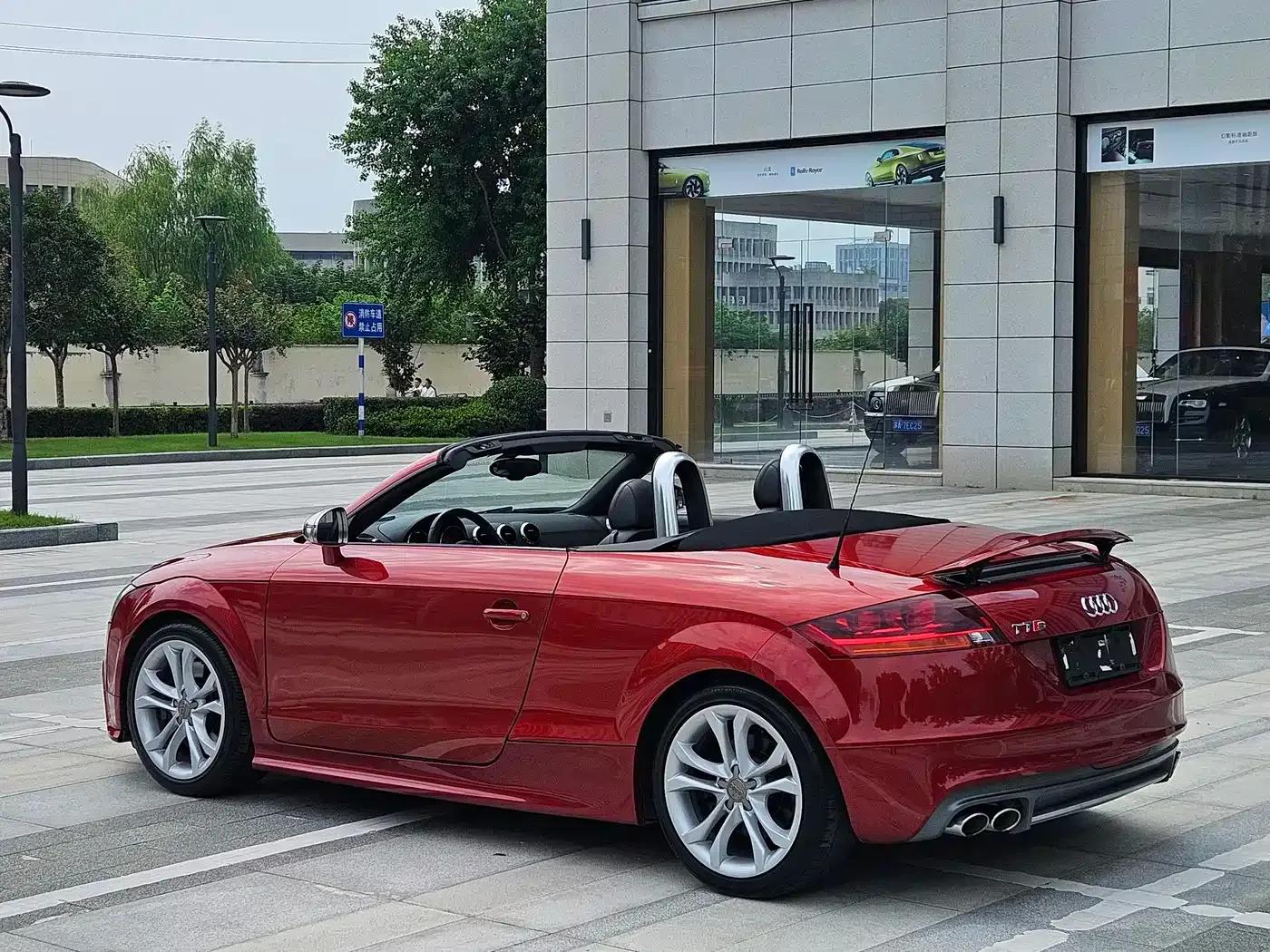 2013 Audi TTS Roadster 2.0TFSI quattro — миниатюра 4