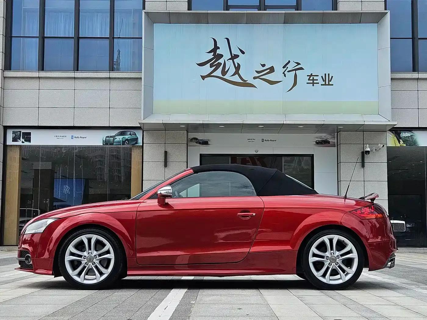 2013 Audi TTS Roadster 2.0TFSI quattro — миниатюра 9