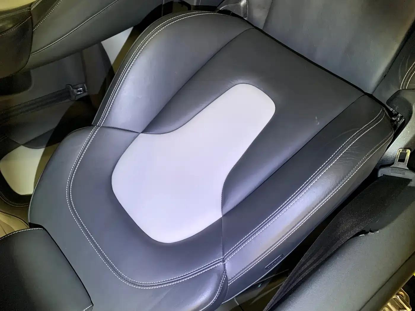 2011 Audi TTS Coupe 2.0TFSI quattro — миниатюра 11