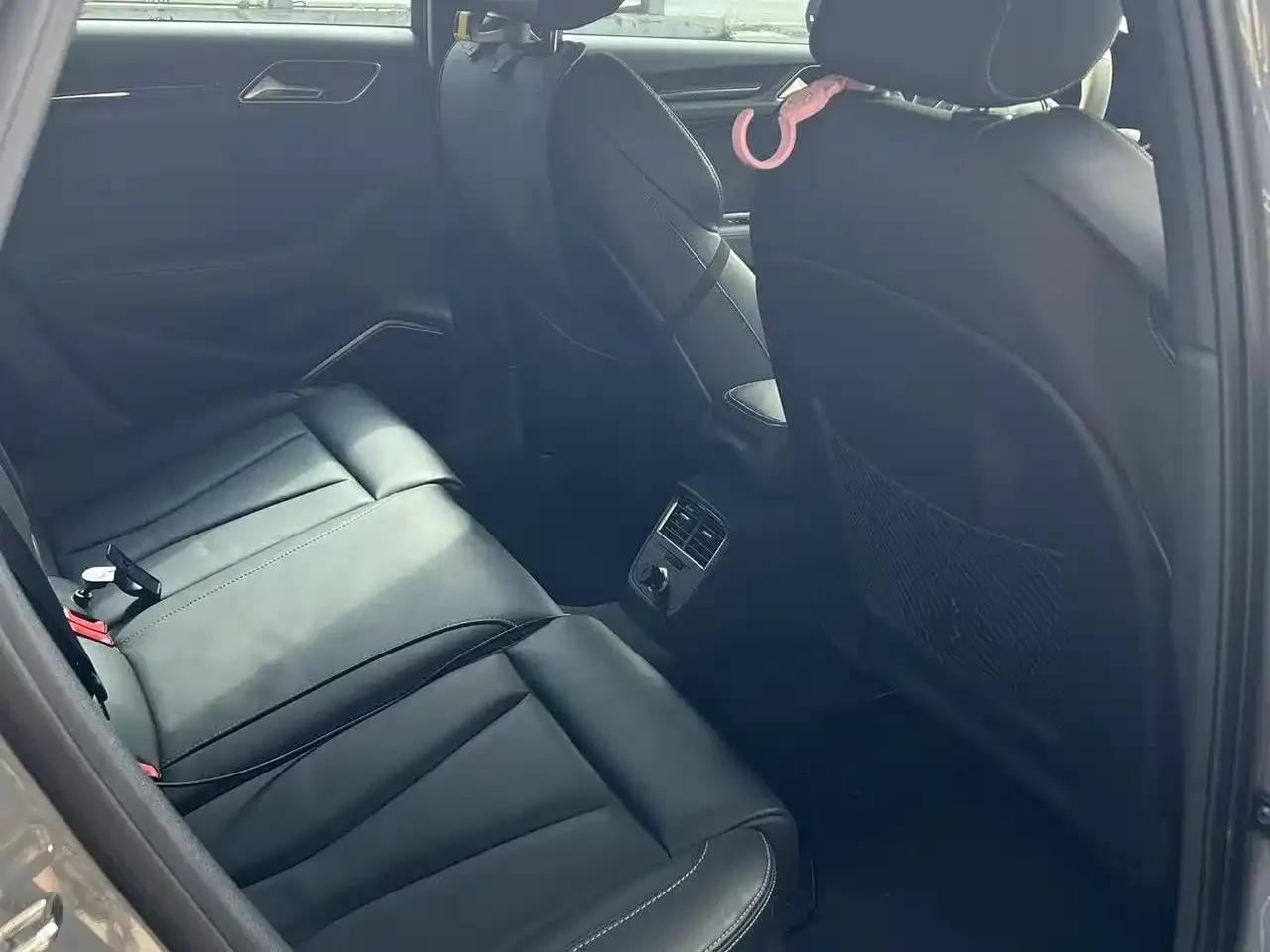Audi RS 3 2017 RS 3 2.5T Limousine — миниатюра 9