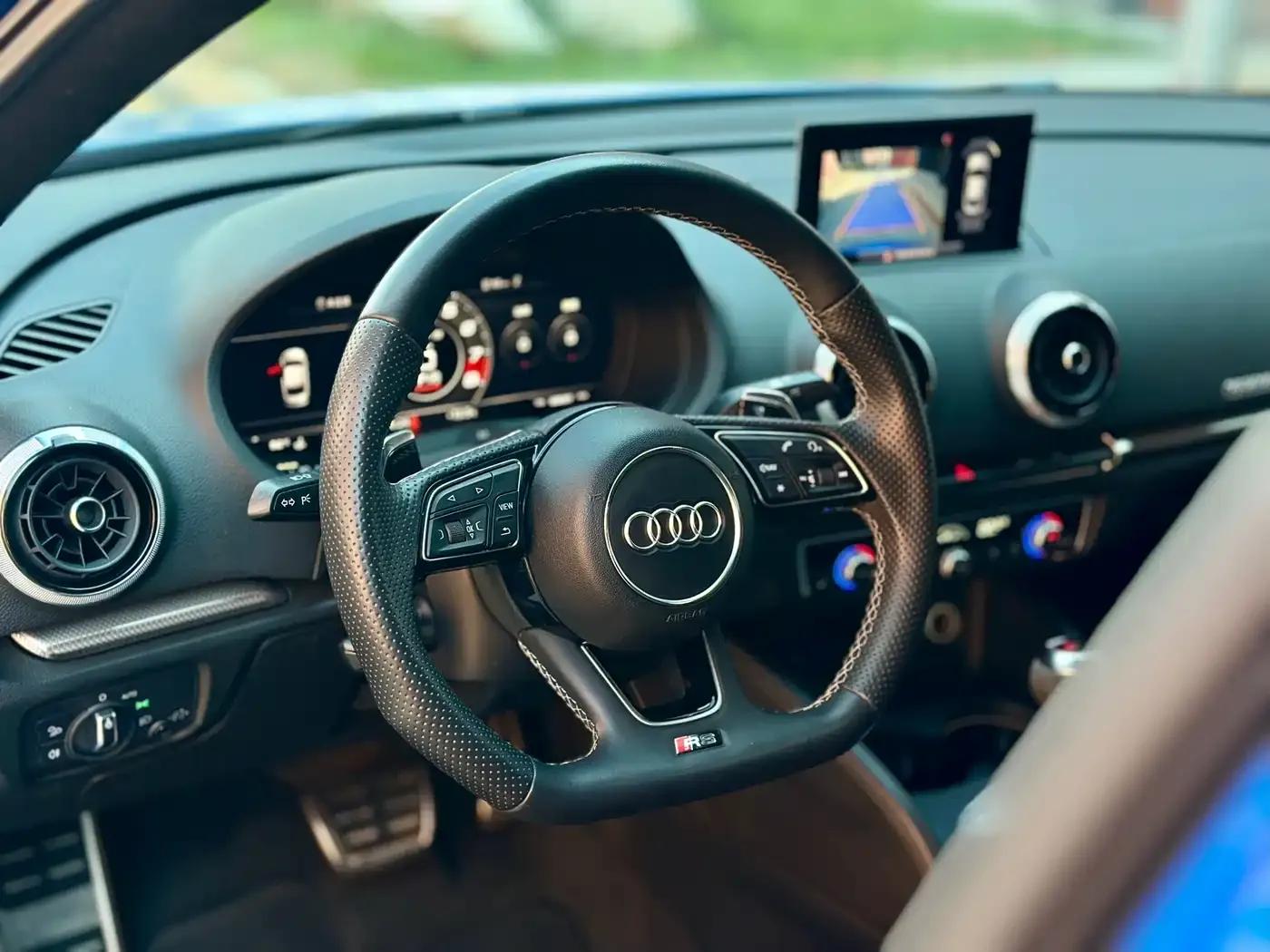 Audi RS 3 2017 RS 3 2.5T Limousine — миниатюра 13