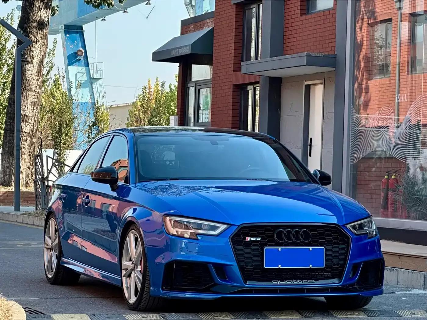Audi RS 3 2017 RS 3 2.5T Limousine — миниатюра 3