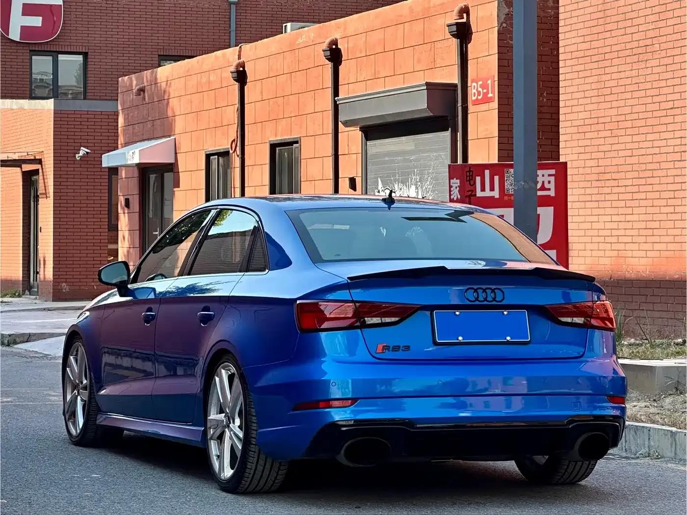 Audi RS 3 2017 RS 3 2.5T Limousine — миниатюра 4