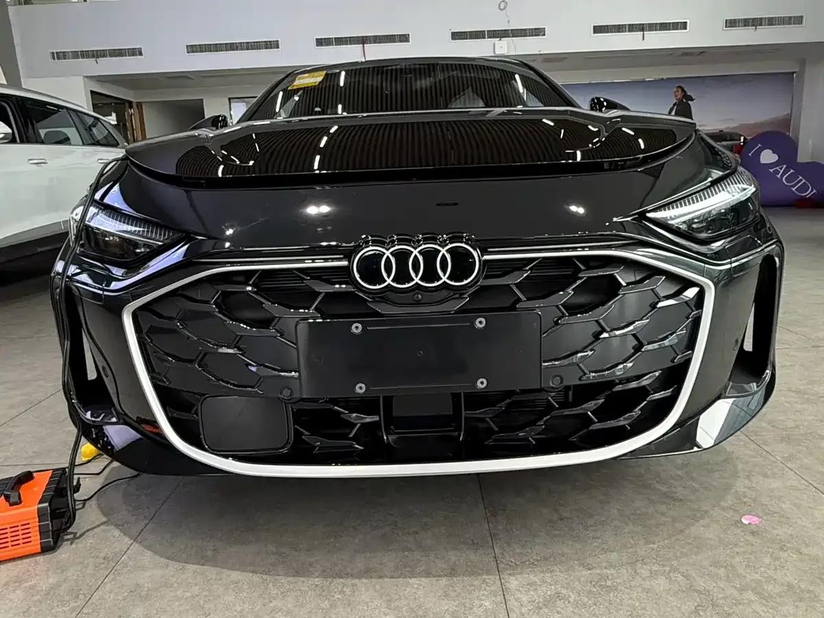 Audi A5L Sportback 2026 TFSI 150kW Luxury — миниатюра 1