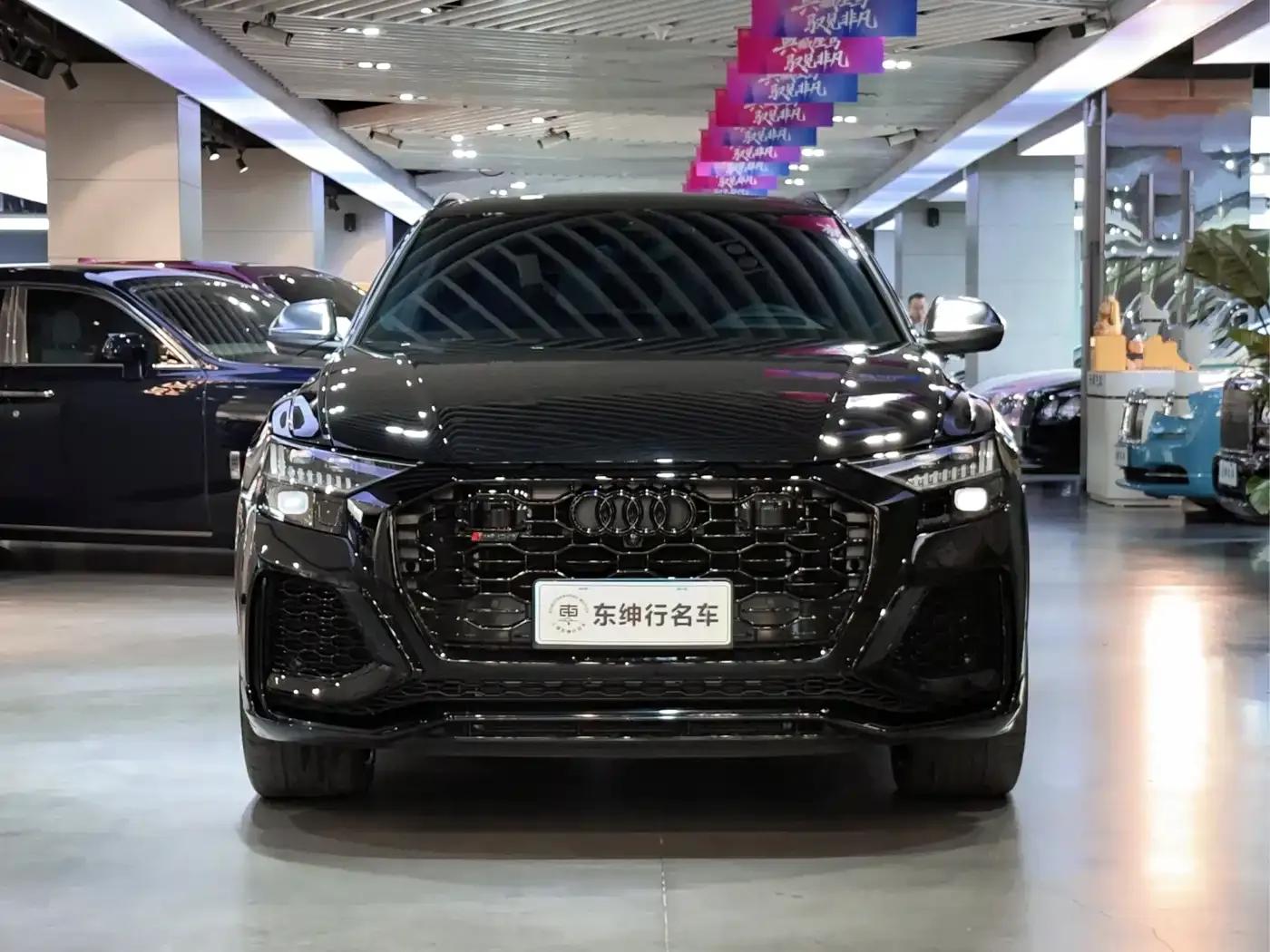 2022 Audi RS Q8 4.0T — миниатюра 2