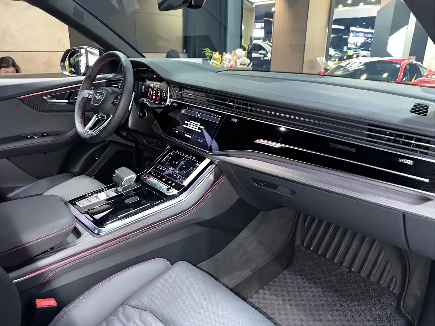 2022 Audi RS Q8 4.0T — миниатюра 20