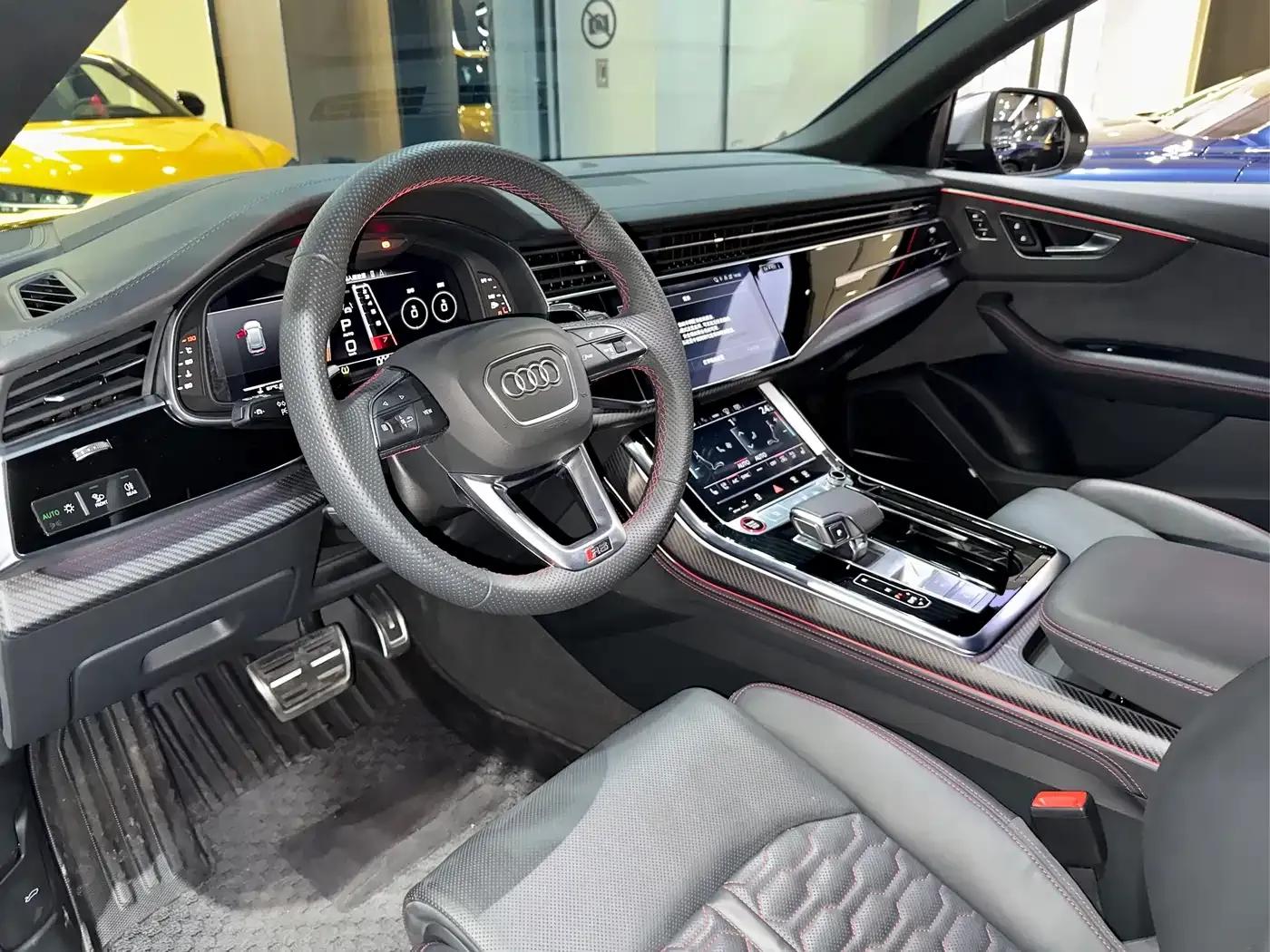 2022 Audi RS Q8 4.0T — миниатюра 5