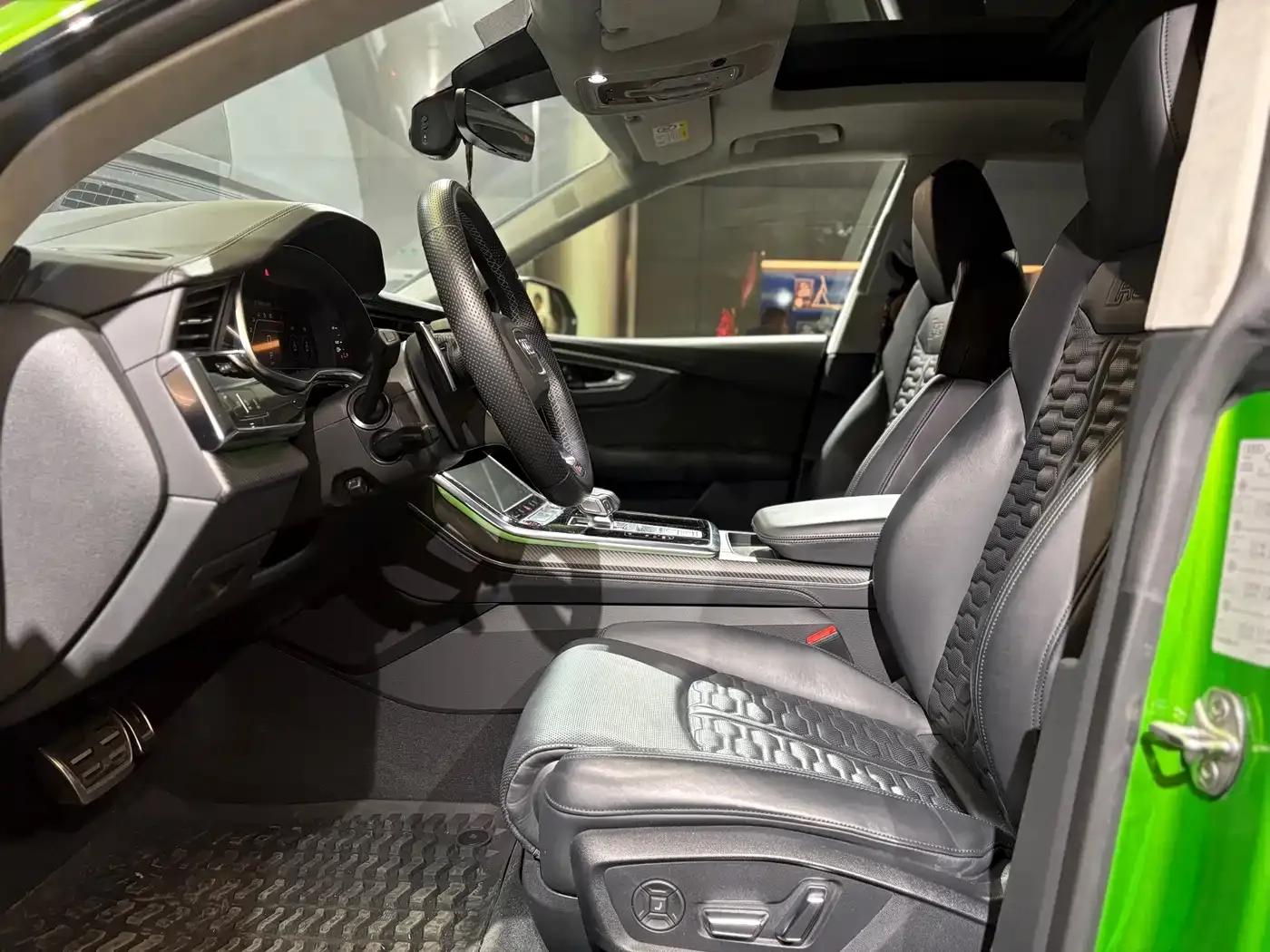2022 Audi RS Q8 4.0T — миниатюра 10
