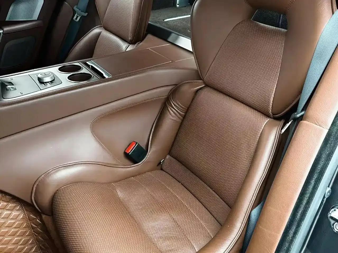 2010 Rapide 6.0L — миниатюра 20