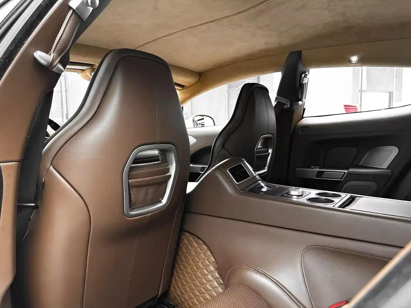 2010 Rapide 6.0L — миниатюра 21