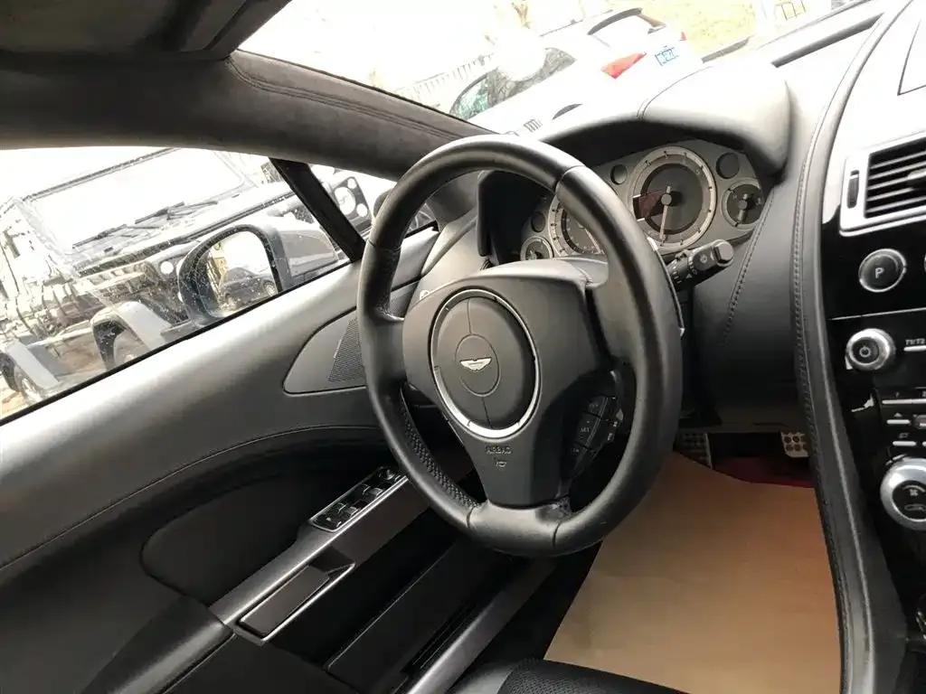 2010 Rapide 6.0L — миниатюра 24