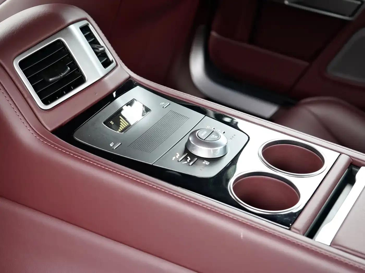 2013 Rapide 6.0L S — миниатюра 15