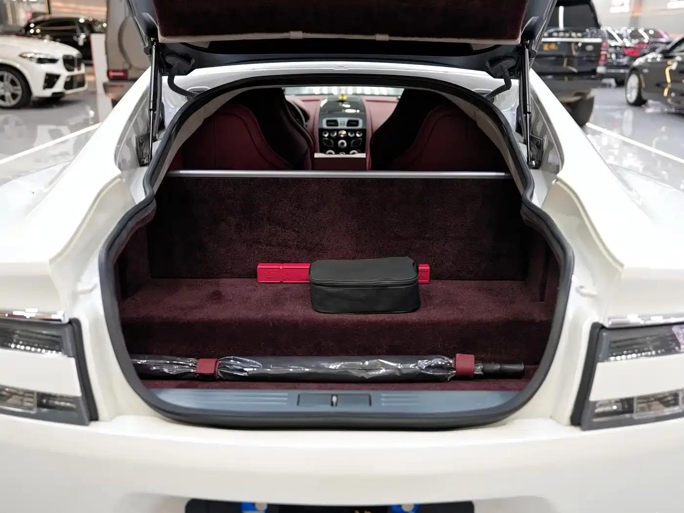 2017 Rapide 6.0L S — миниатюра 13